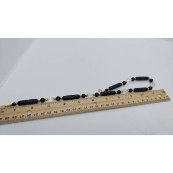 Vintage Trifari black bead necklace - Picture 3 of 7